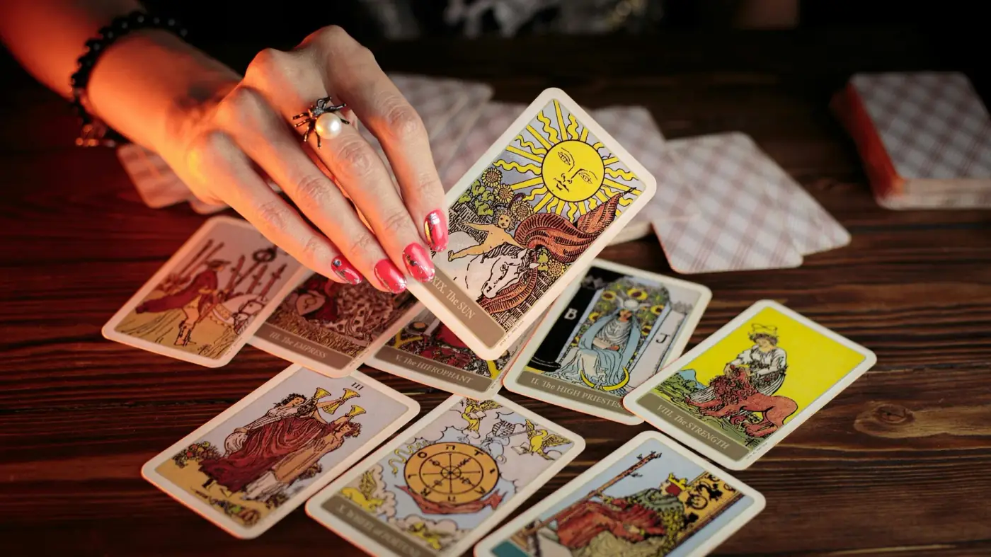 Tarot & Journalling at The Slow Life Retreat